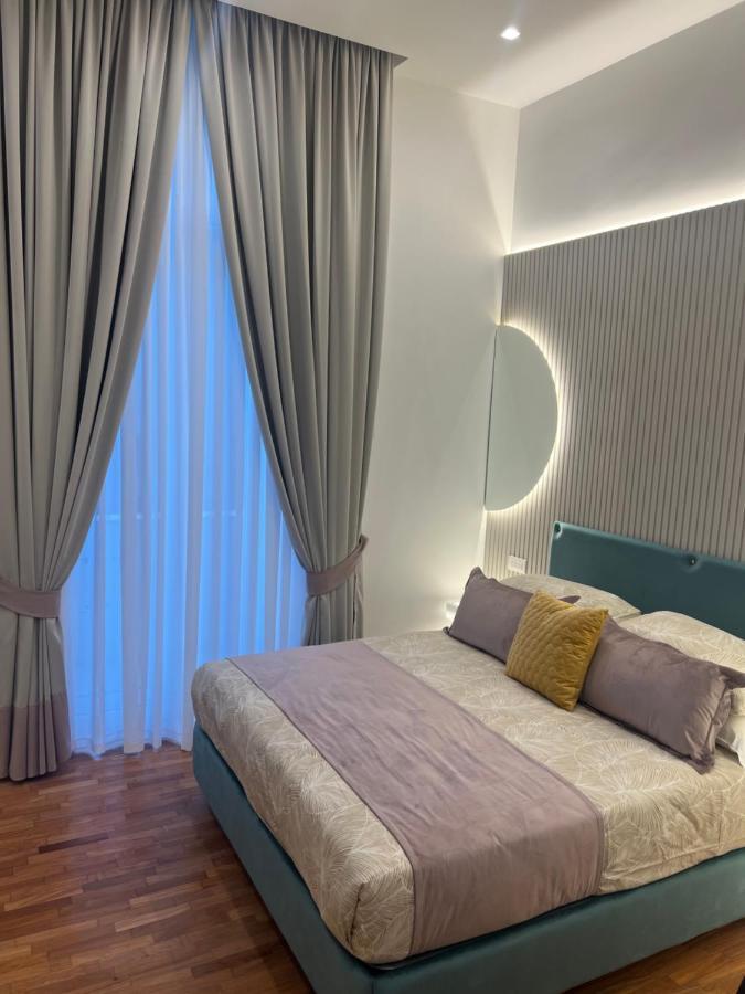 La Lepre Bovio Hotel Napoli Bagian luar foto