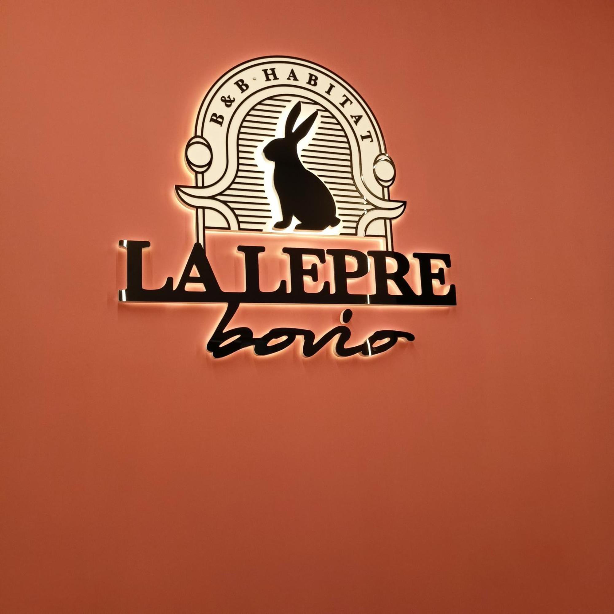 La Lepre Bovio Hotel Napoli Bagian luar foto