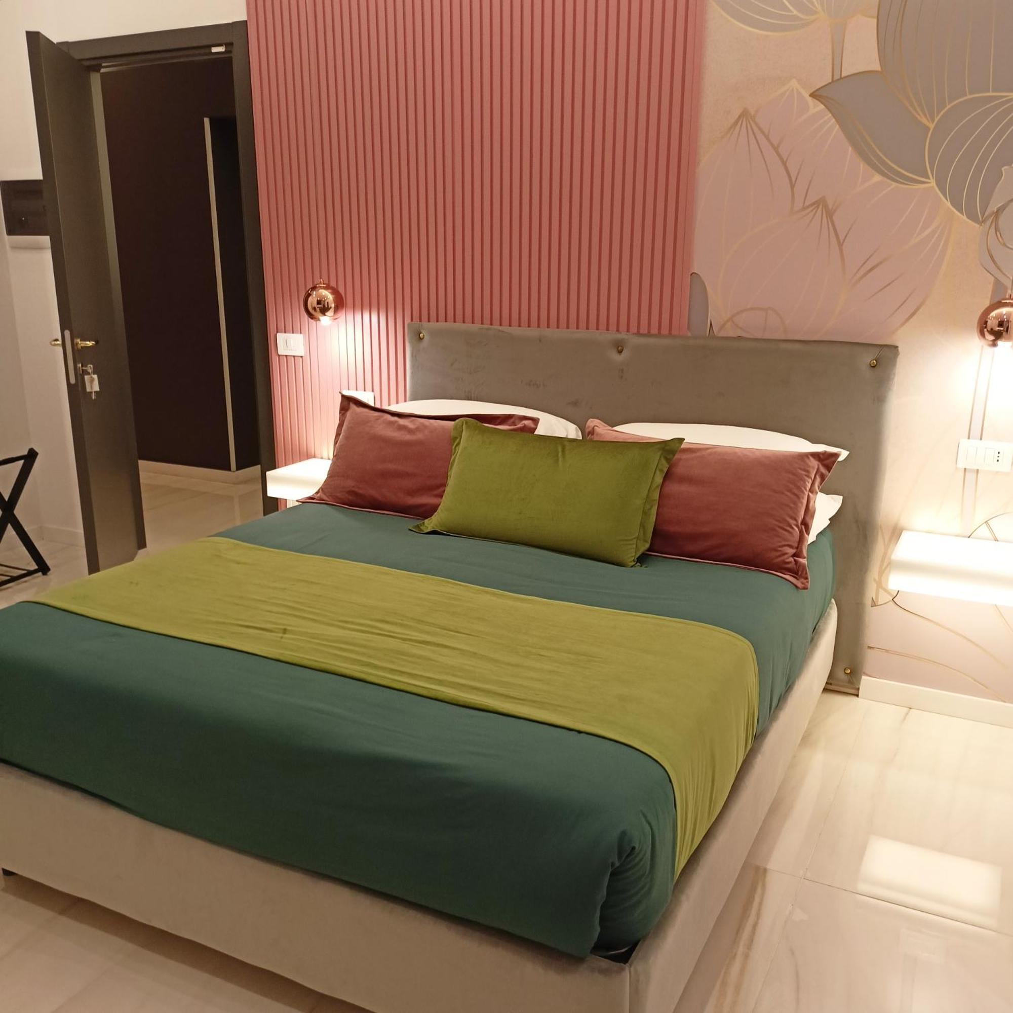 La Lepre Bovio Hotel Napoli Bagian luar foto