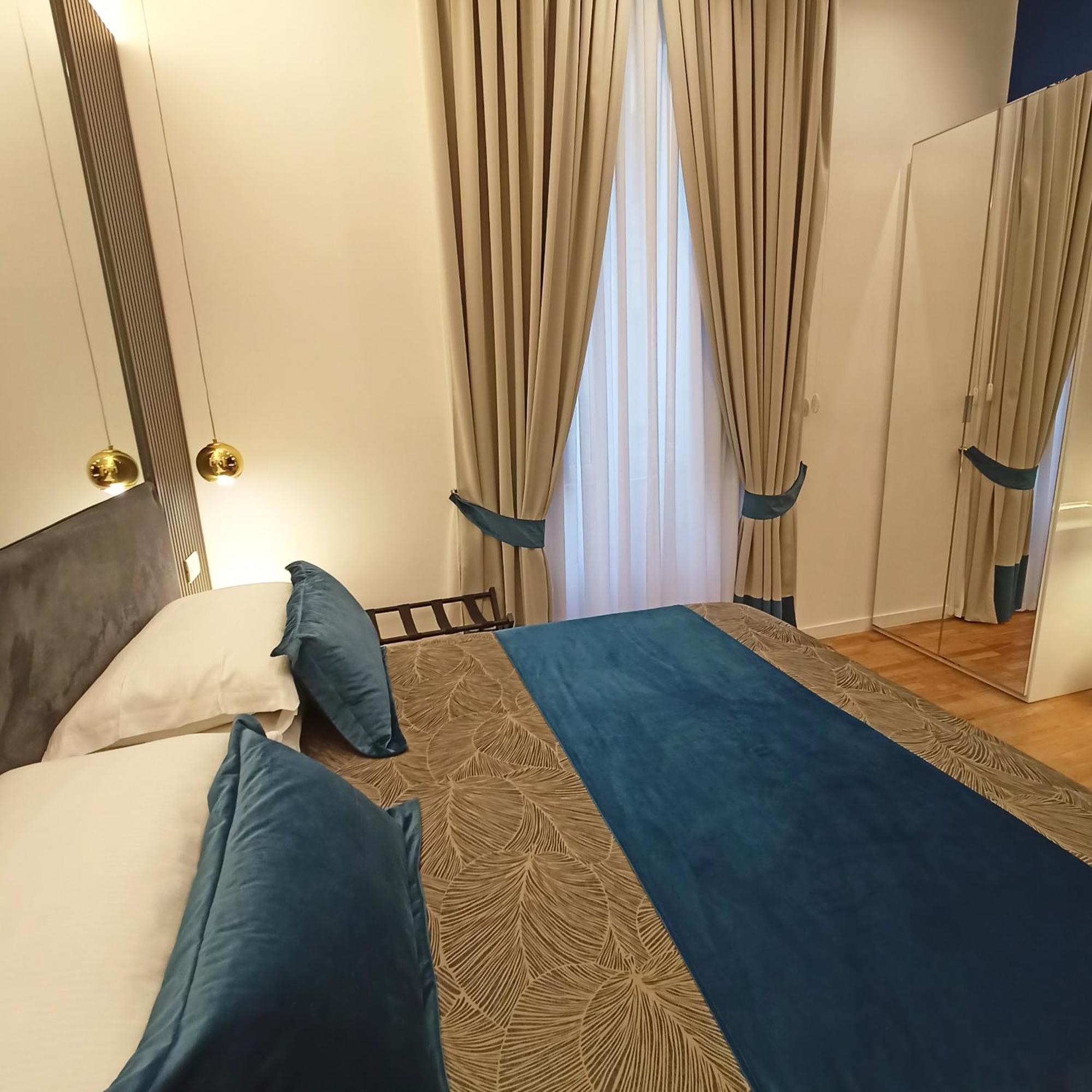 La Lepre Bovio Hotel Napoli Bagian luar foto