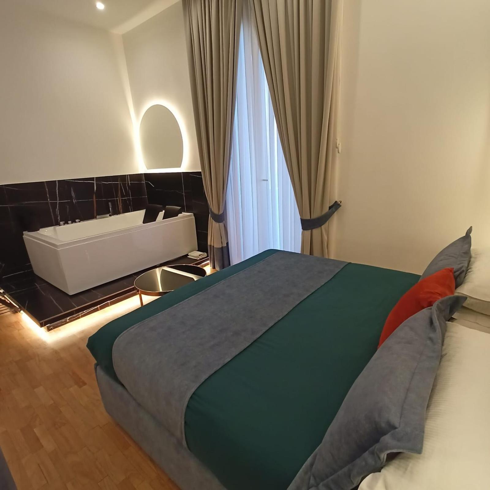 La Lepre Bovio Hotel Napoli Bagian luar foto